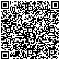 QR Code for Soy Candle, 'Salty', Coastal Chic Sea Salt & Orchid Scented 9oz - Home Fragrance, Relaxing Spa Candle, Housewarming Gift, Aromatherapy